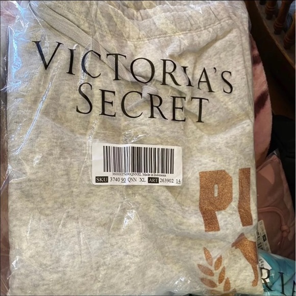 PINK BLING classic pant long sleeve campus tee cowl neck pullover GLITTER LOGO - Picture 9 of 12